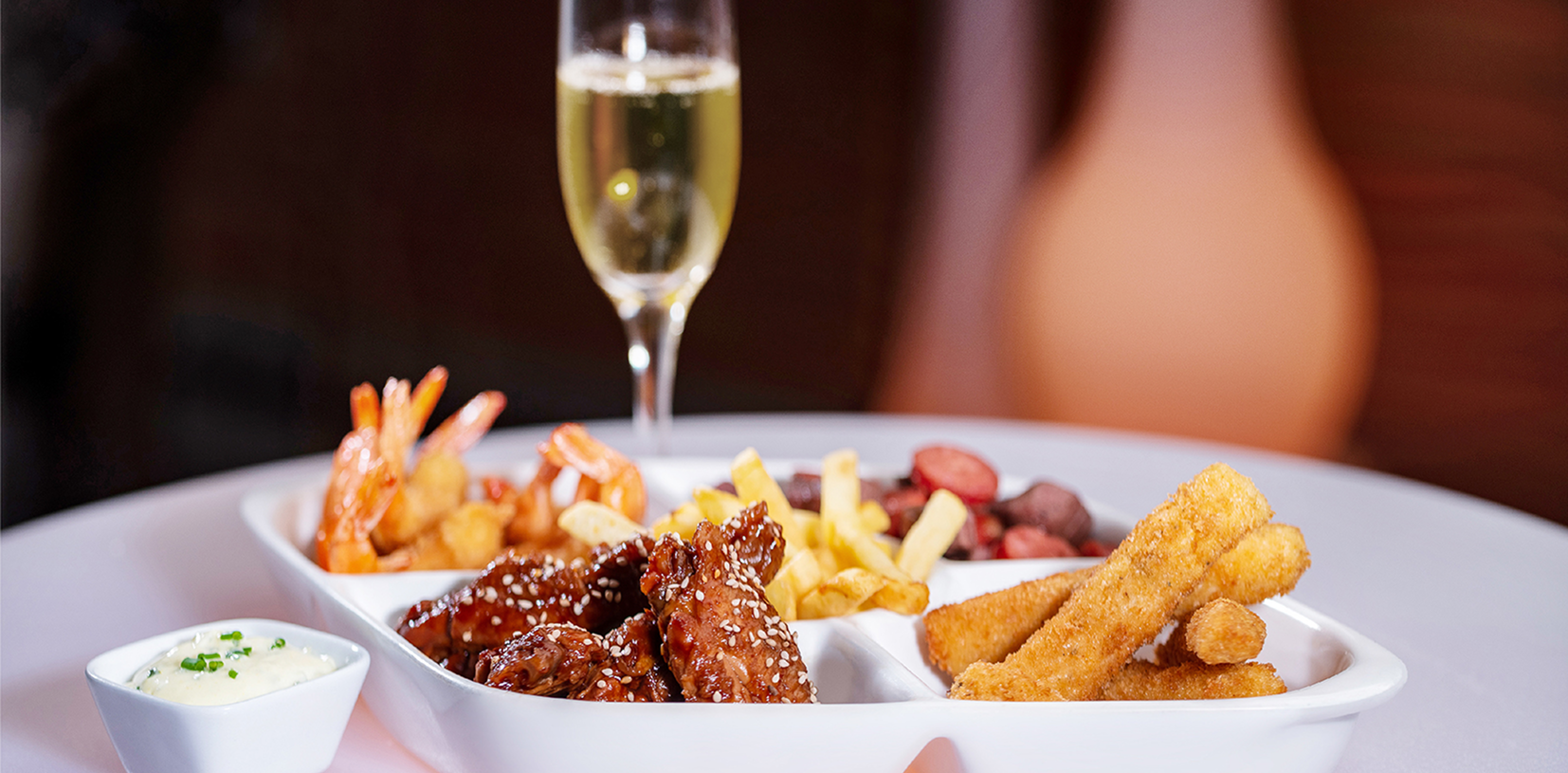 CANJEA COMIDA Y BEBIDAS DE NUESTRO MENÚ